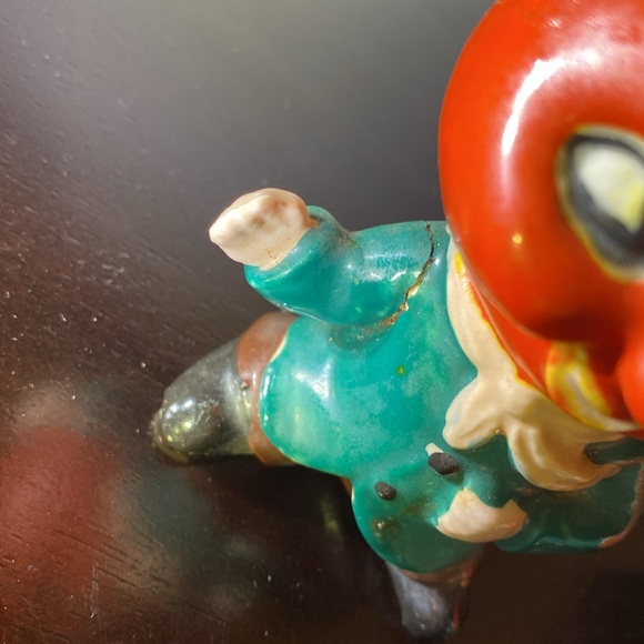 1950's Anthropomorphic Tomato Head Guys with Top Hats Salt and Pepper Shaker Set - Picture 8 of 8